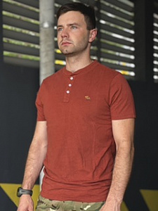 Майка с пуговицами  Abercrombie & Fitch (red)