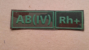 Шеврон AB(IV)Rh+  пластизол кмф зеленый 