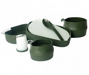 Шведский столовый набор WILDO CAMP-A-BOX 7 предметов olive