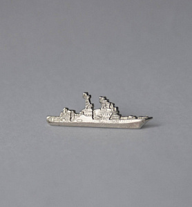 Значок "Корабль" серебристый 