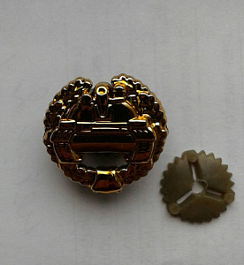 Эмблема петлица Танковые войска золотистый пластиковый