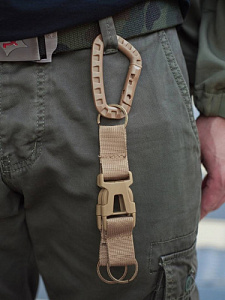 Держатель с карабином универсальный Coyote